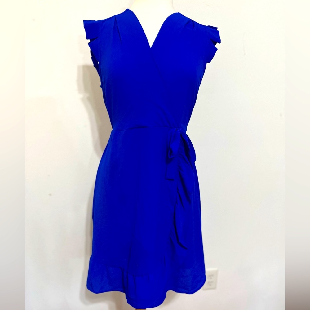 Gorgeous, royal blue Monteau wrap dress size large